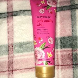 body cream pink vanilla wish